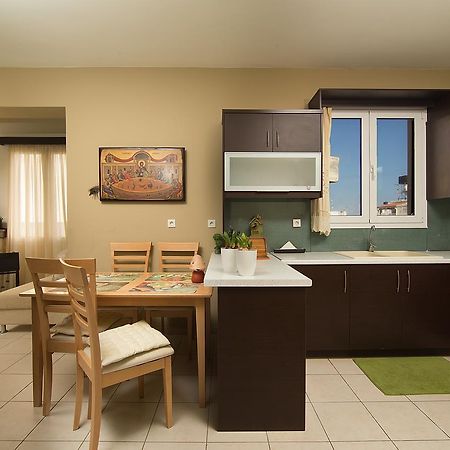 Home Suites Hersonissos  Bagian luar foto