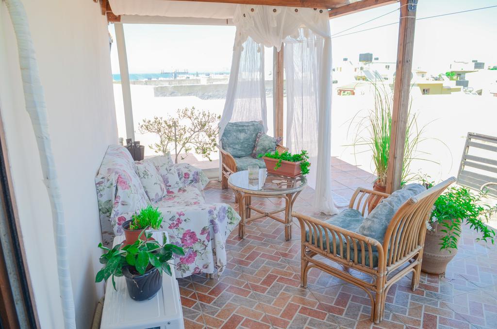 Home Suites Hersonissos  Bagian luar foto