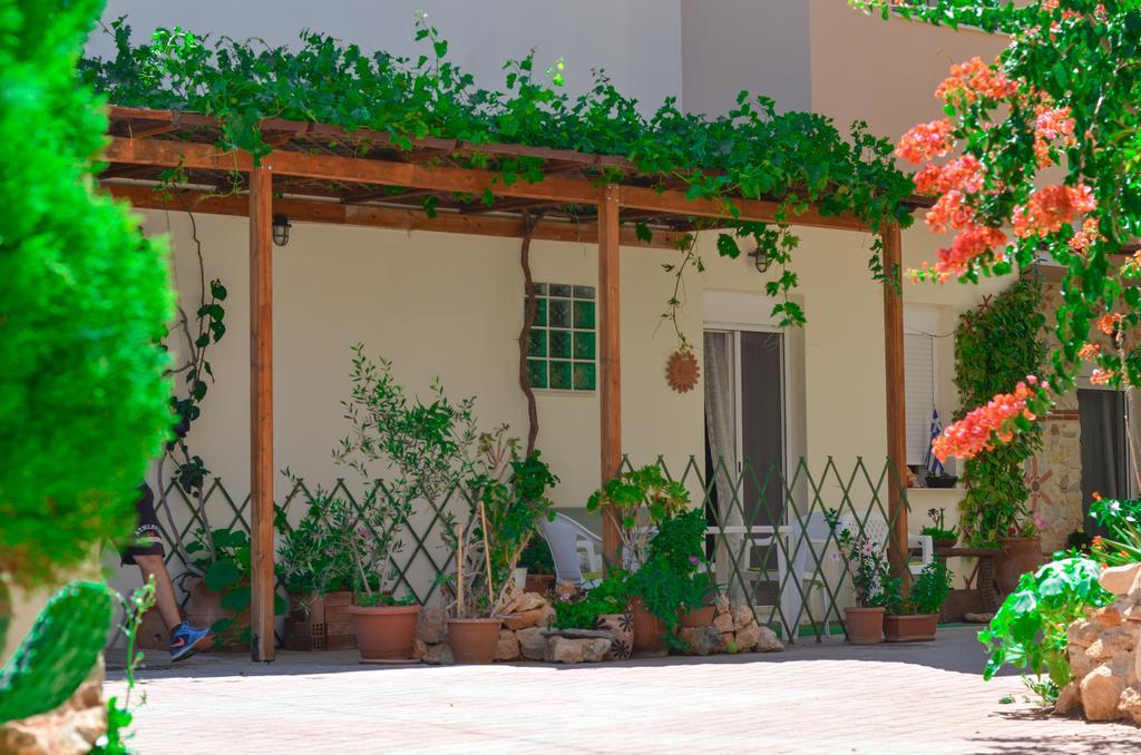 Home Suites Hersonissos  Bagian luar foto