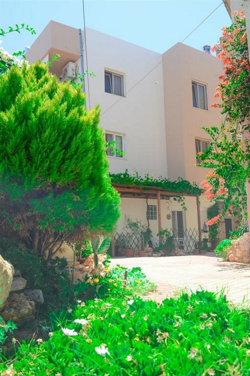 Home Suites Hersonissos  Bagian luar foto